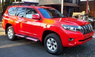 TOYOTA LANDCRUISER-PRADO J150を緊急車両「消防車」艤装しました。