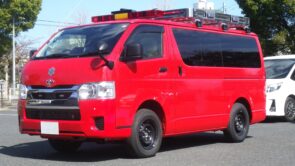 TOYOTA HIACEの査察調査車を製作させて頂きました。